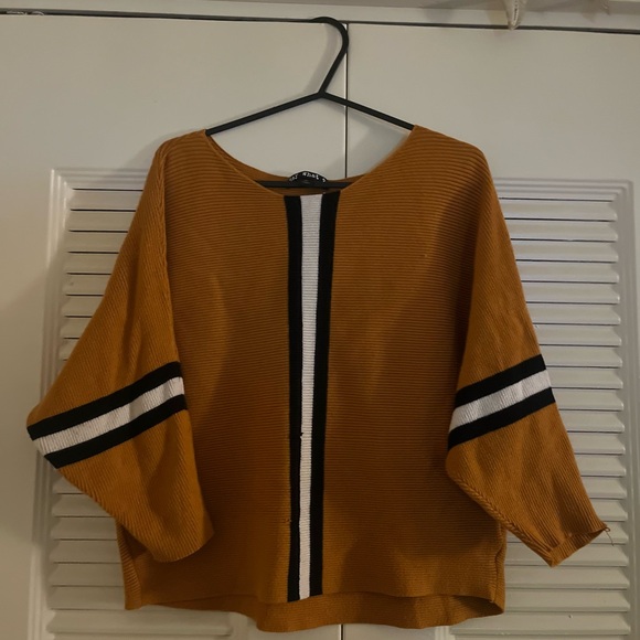 Sweater top - Picture 3 of 7